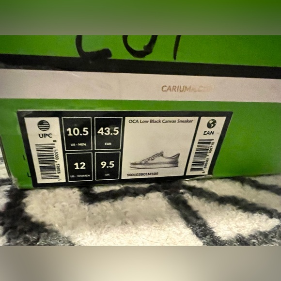 NWT Cariuma OCA Low Black Canvas Sneaker - Picture 4 of 6